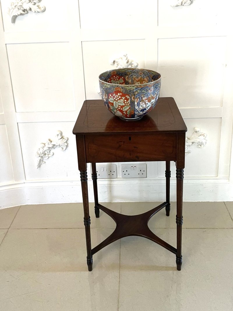 Antique Regency Freestanding Quality Mahogany Inlaid Lamp Table - Image 2